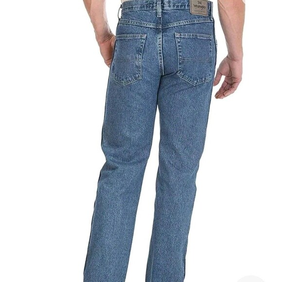 Wrangler Men's Straight-Leg Regular Fit Cotton Jeans 40x30 New - Picture 2 of 8